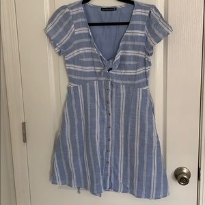 Tie Front Button Linen Dress